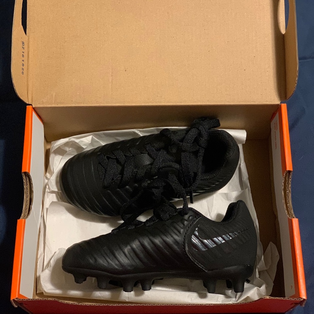 Nike toddler cleats